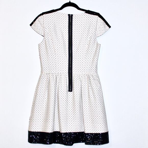 Kensie Dotted Mini Dress w Sequins Size Medium - Picture 4 of 6